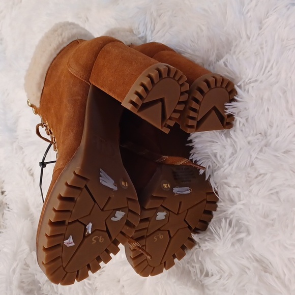 New w/o box Gianni Bini Sight-See Suede Shearling Hiker Platform Booties 9.5 NEW - Picture 12 of 13
